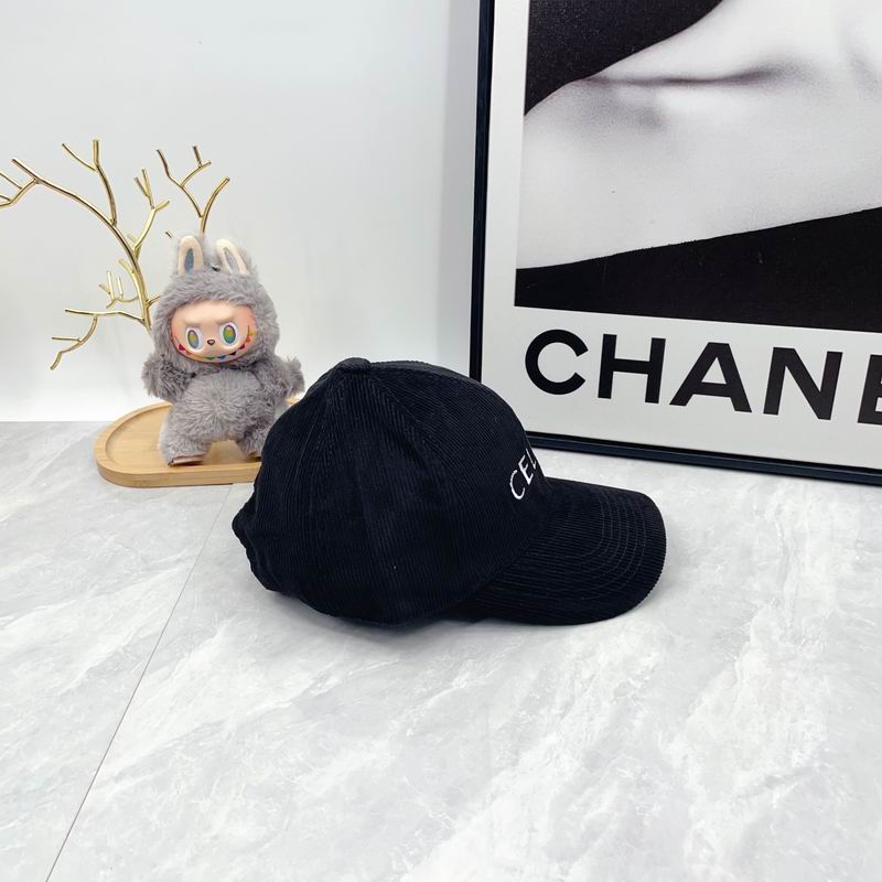 Celine Cap dx (1133)