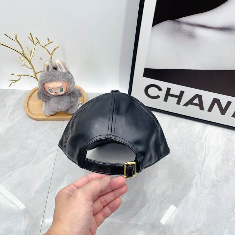 Celine Cap dx (1161)