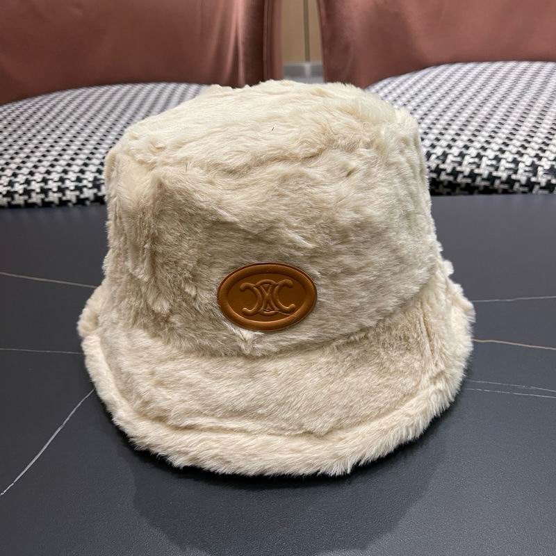 Celine hat (1741)