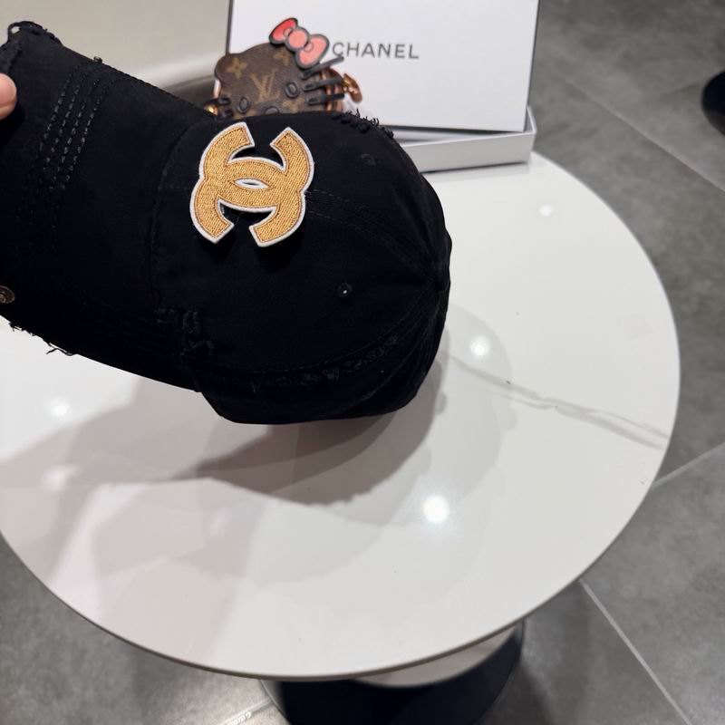 Chanel Cap (1373)