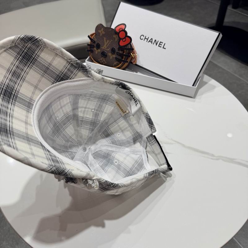 Chanel Cap (2427)