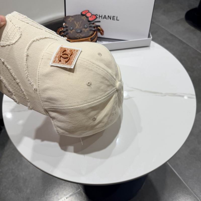 Chanel Cap (424)