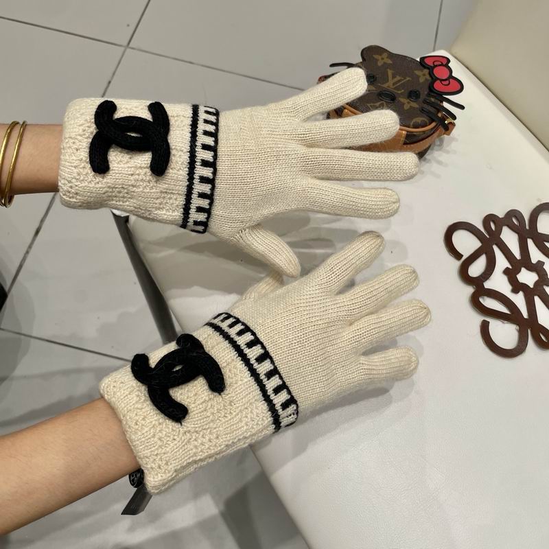 Chanel Gloves 16 (20)
