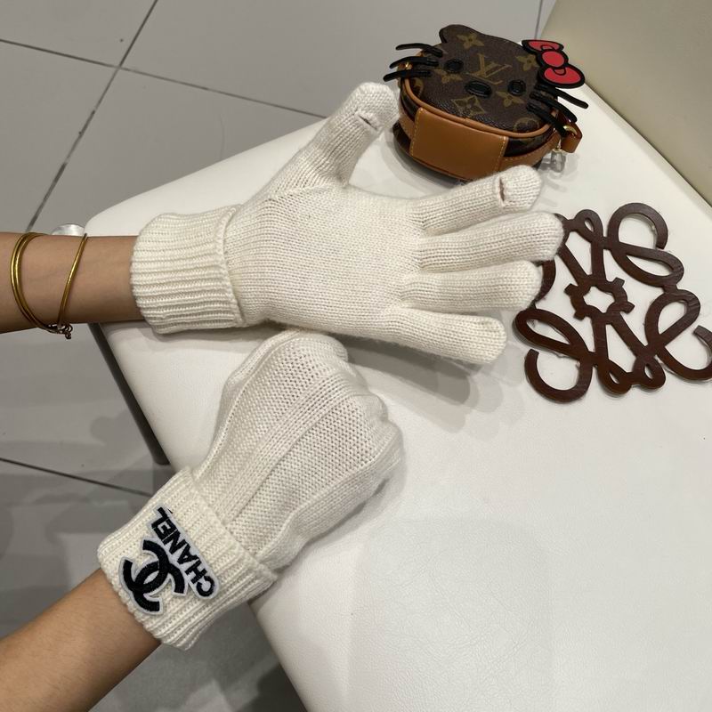 Chanel Gloves 17 (19)