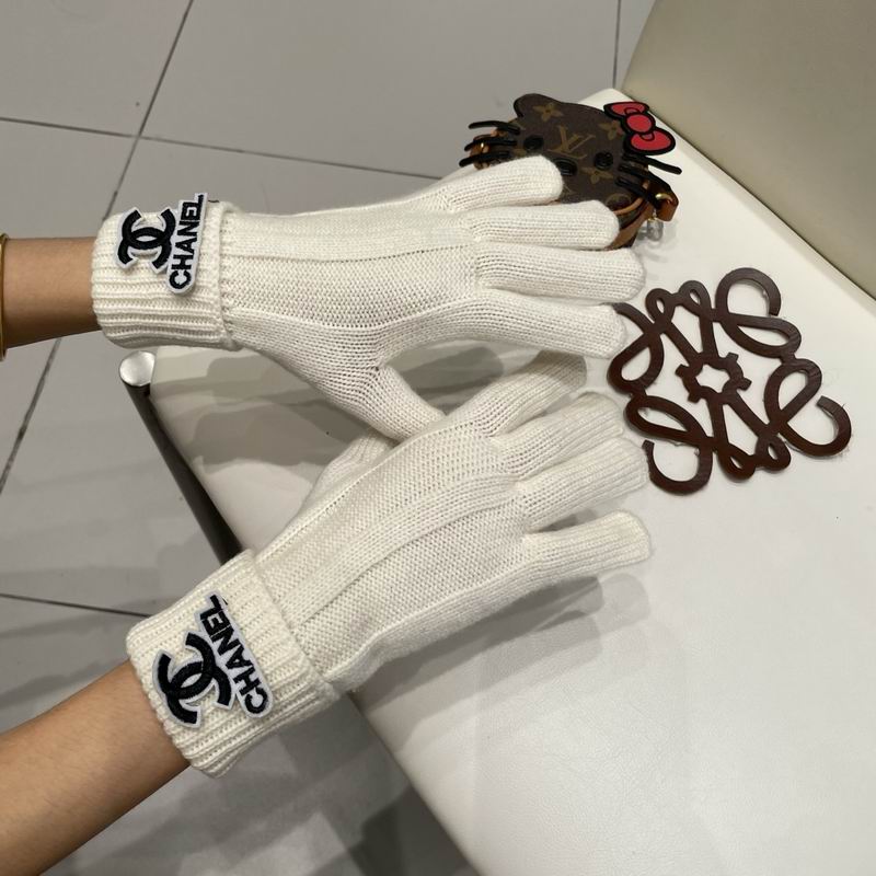 Chanel Gloves 17 (21)