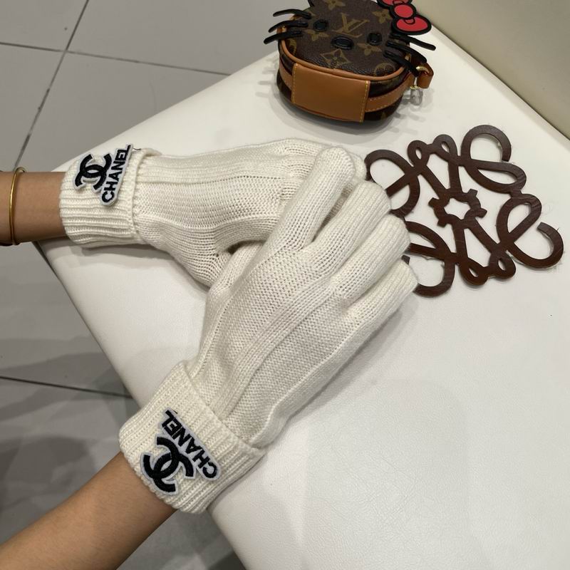 Chanel Gloves 17 (22)