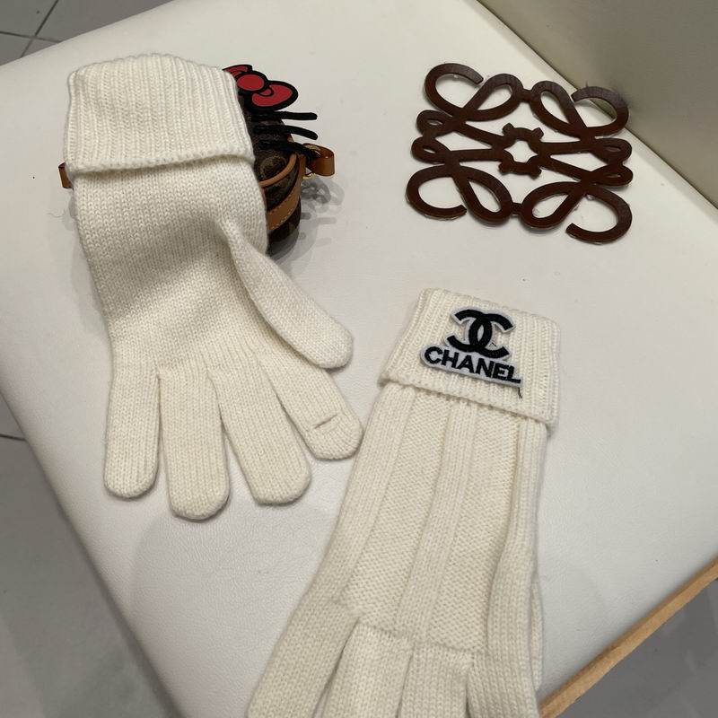 Chanel Gloves 17 (24)