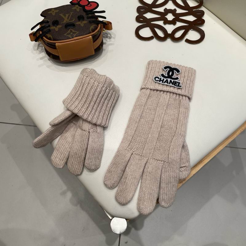 Chanel Gloves 17 (34)