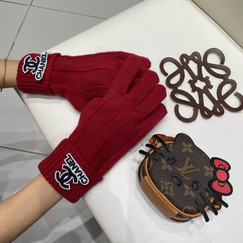 Chanel Gloves 17 (40)