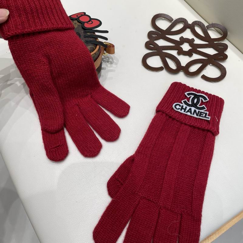 Chanel Gloves 17 (42)