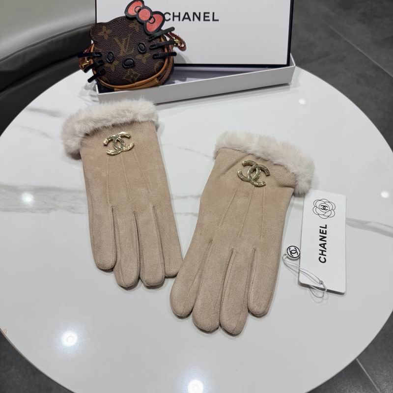 Chanel Gloves 25 (18)