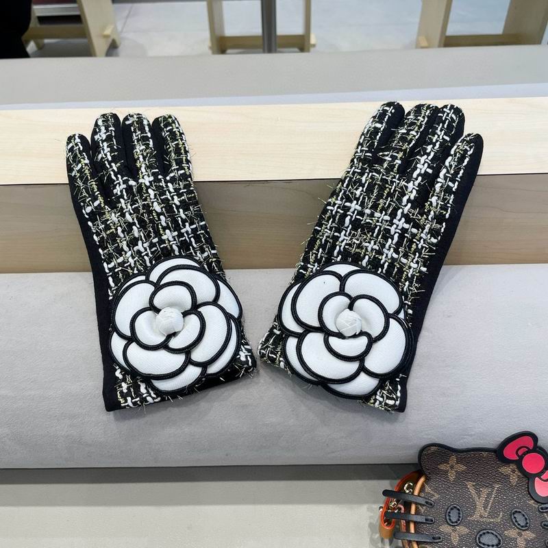 Chanel Gloves 44 (3)