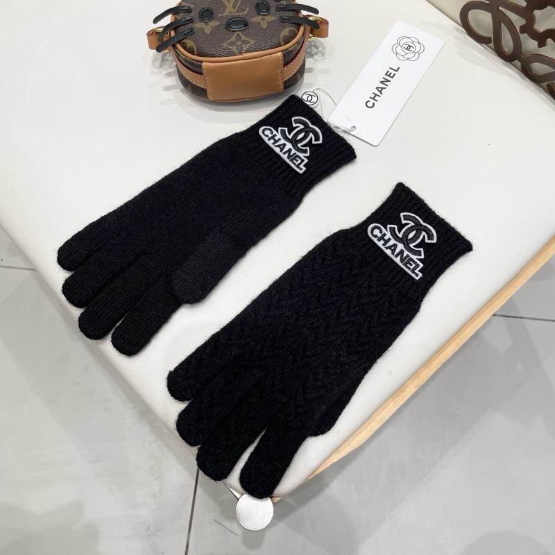 Chanel Gloves 48 (12)