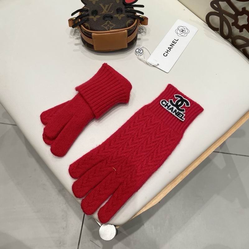 Chanel Gloves 48 (20)