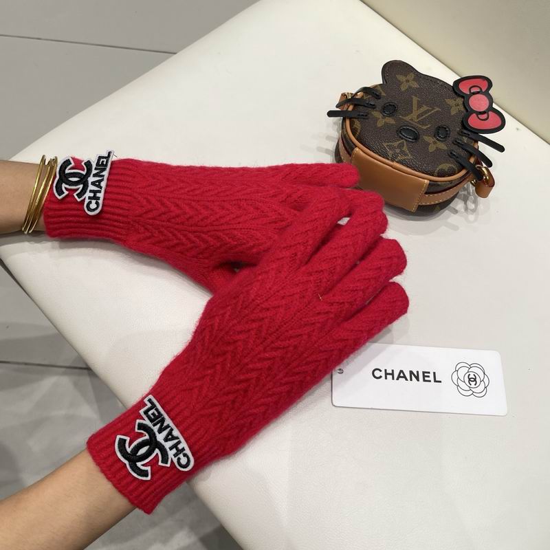 Chanel Gloves 48 (26)