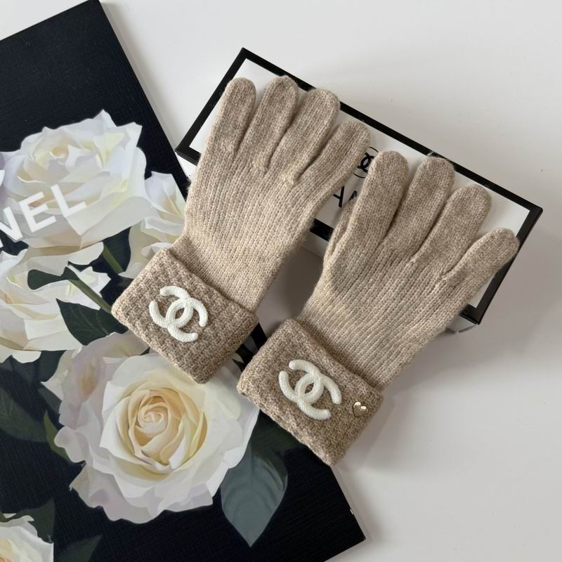 Chanel Gloves 52 (12)