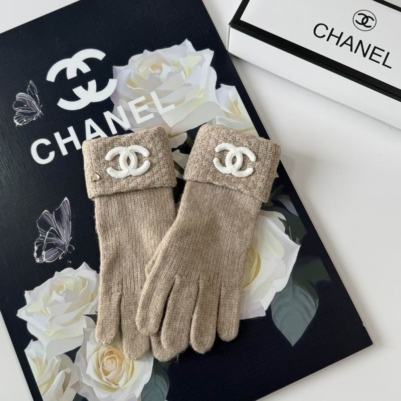 Chanel Gloves 52 (15)