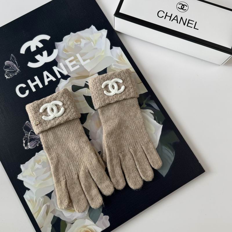 Chanel Gloves 52 (16)