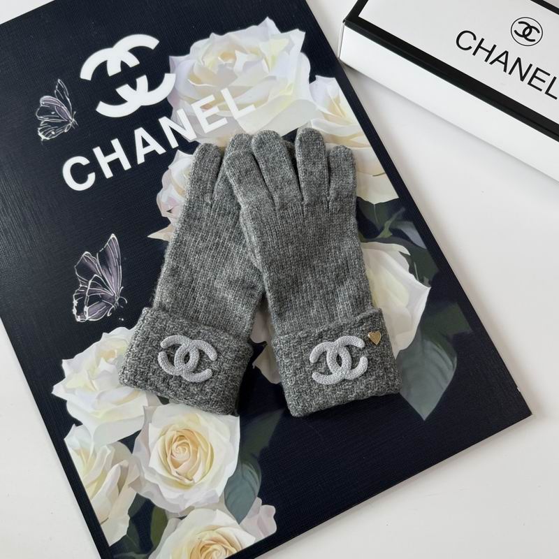 Chanel Gloves 52 (26)