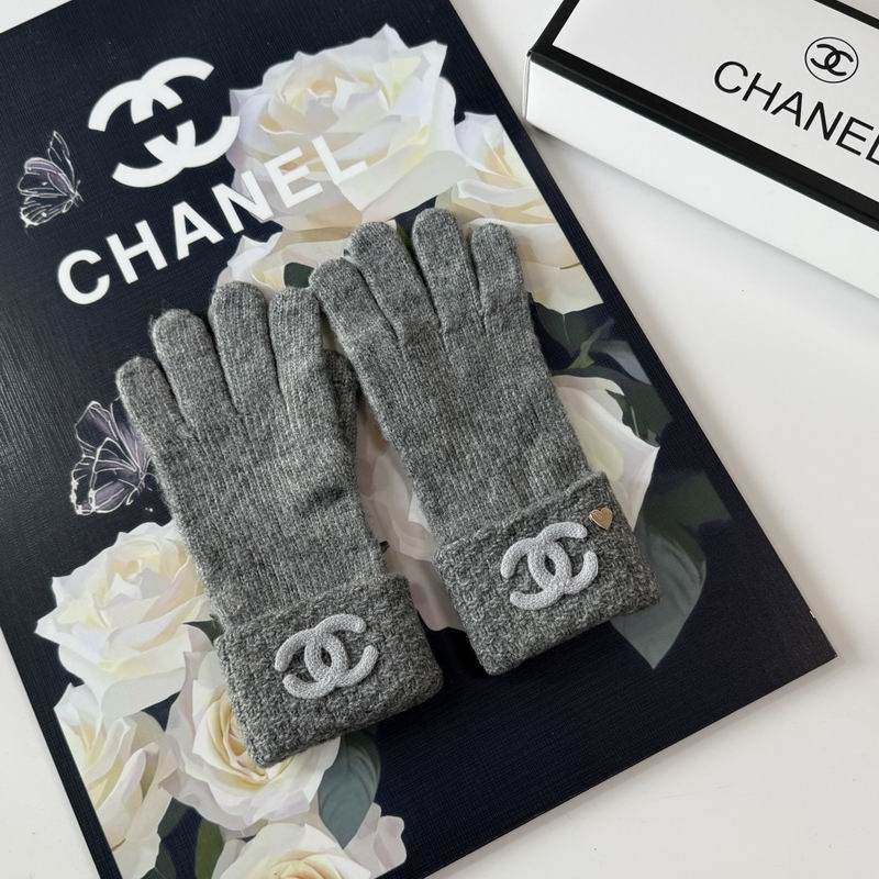 Chanel Gloves 52 (27)