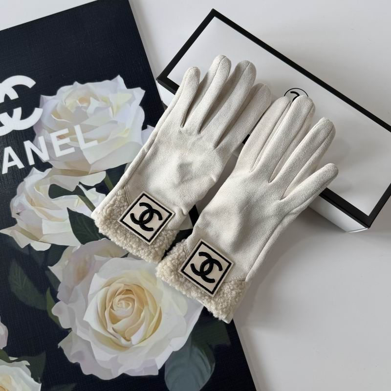 Chanel Gloves 56 (21)