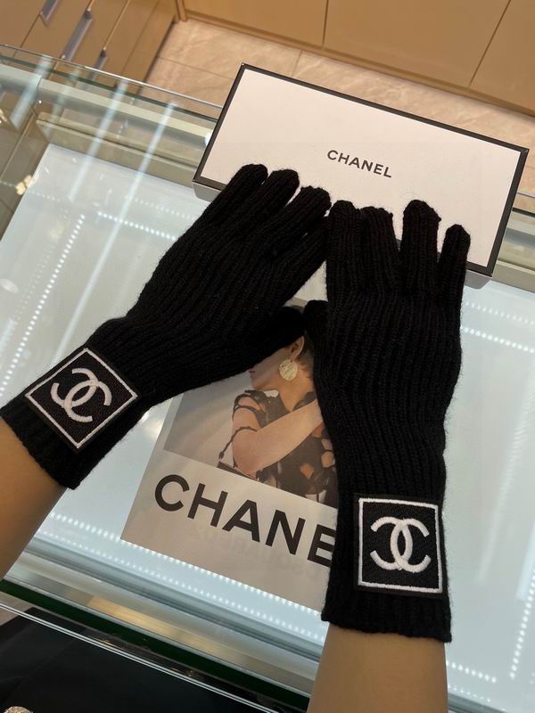 Chanel Gloves 58 (1)