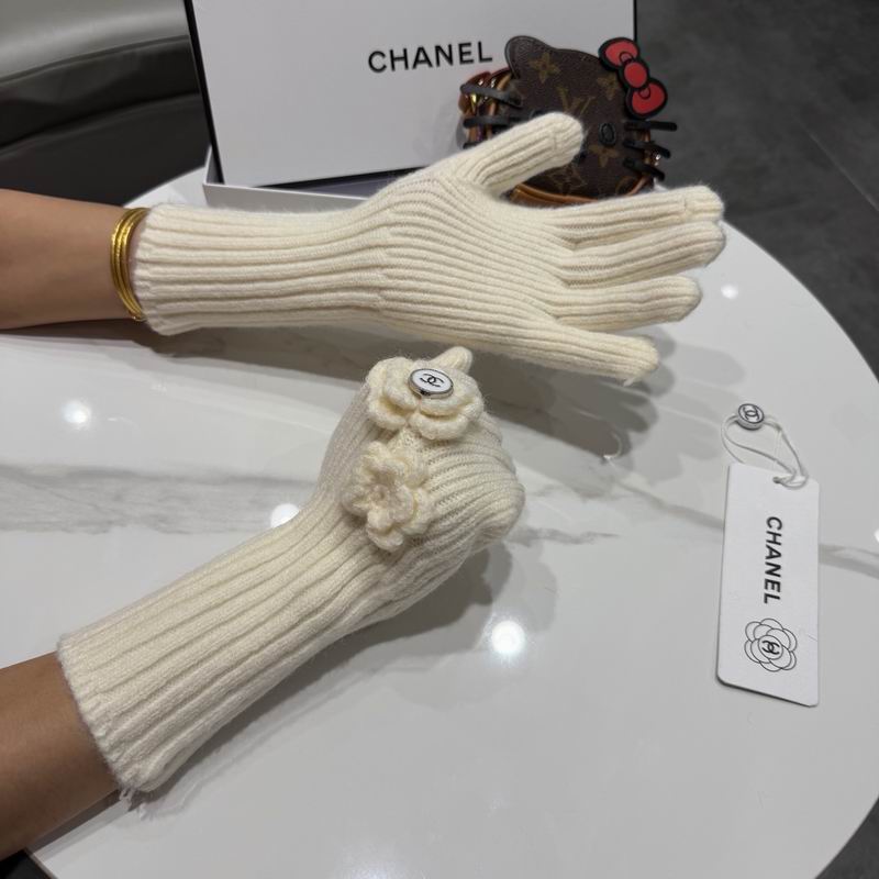 Chanel Gloves 58 (10)