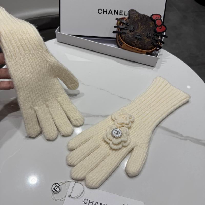 Chanel Gloves 58 (15)