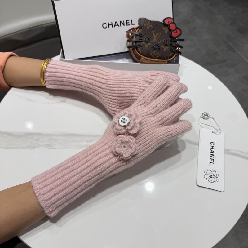 Chanel Gloves 58 (22)