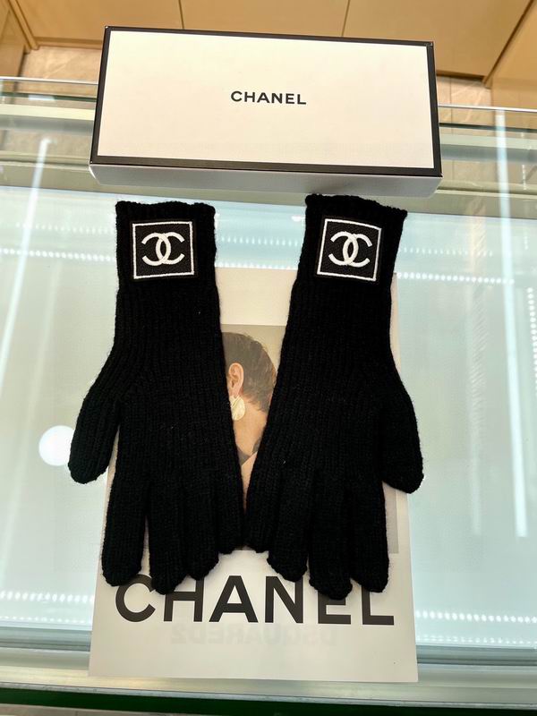 Chanel Gloves 58 (9)