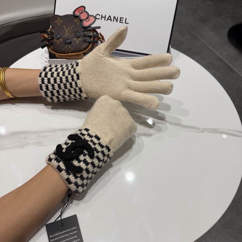 Chanel Gloves 59 (1)