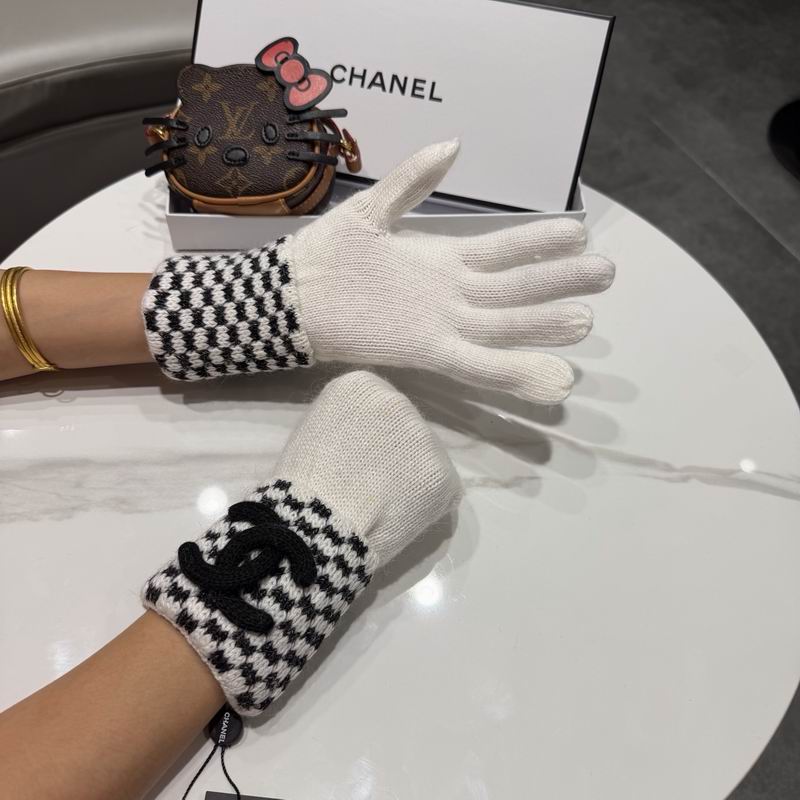 Chanel Gloves 59 (10)