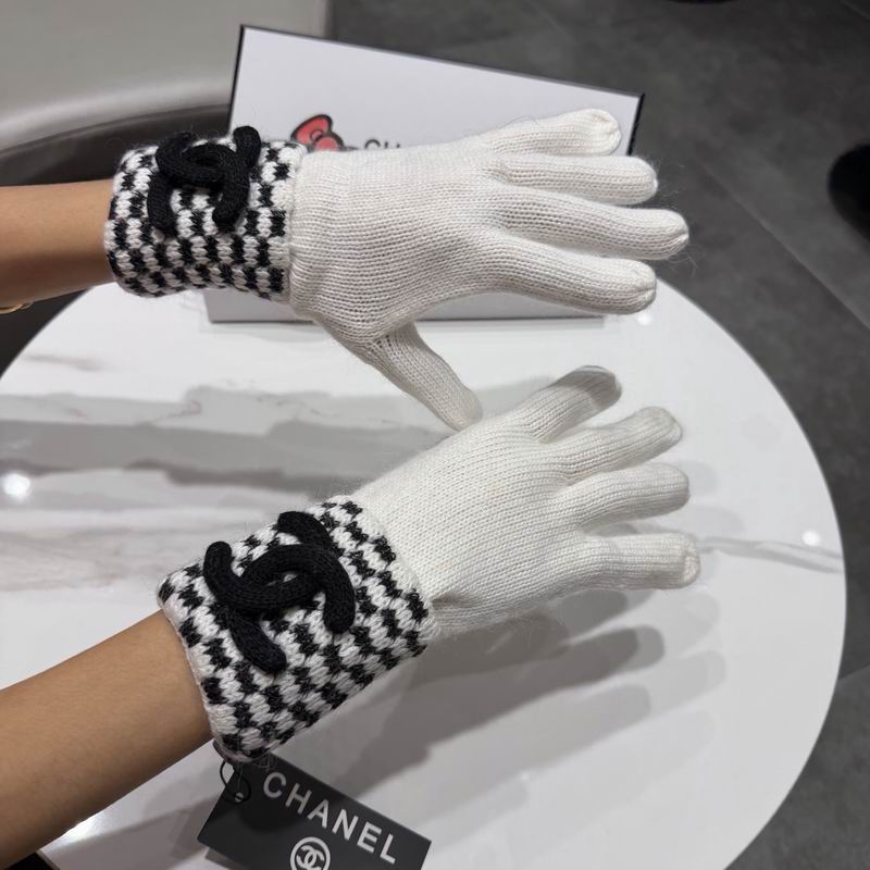 Chanel Gloves 59 (12)
