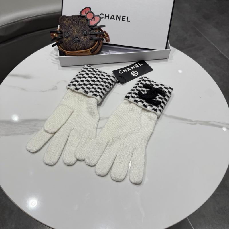 Chanel Gloves 59 (17)