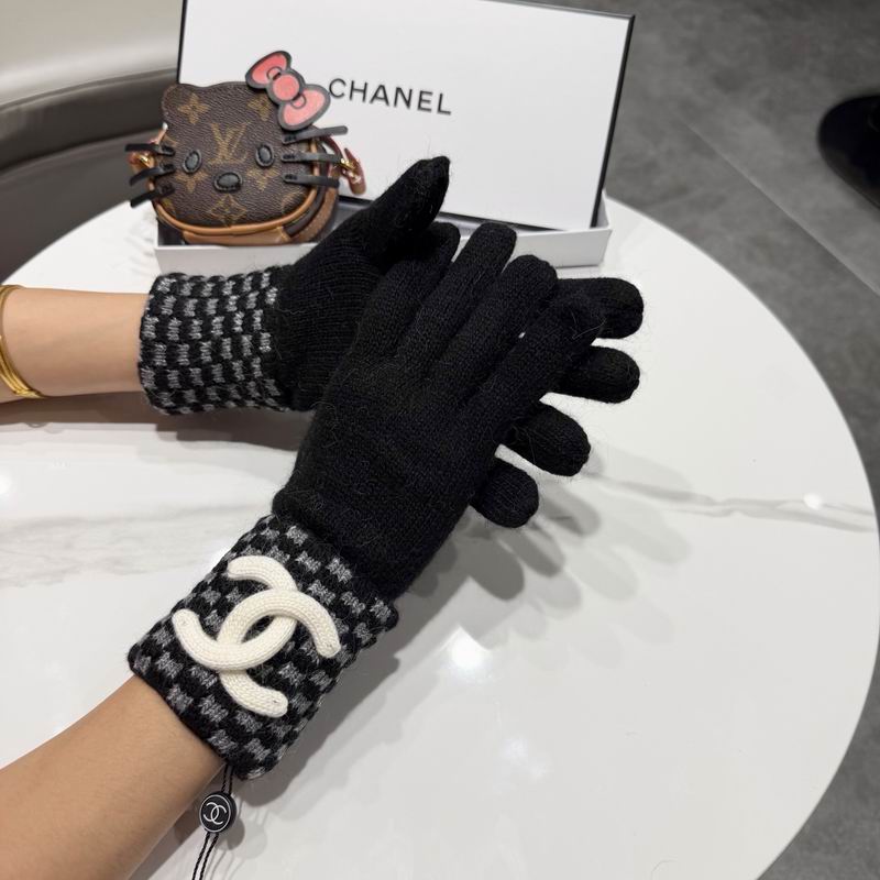 Chanel Gloves 59 (20)