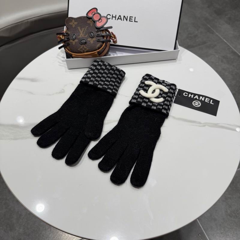 Chanel Gloves 59 (25)