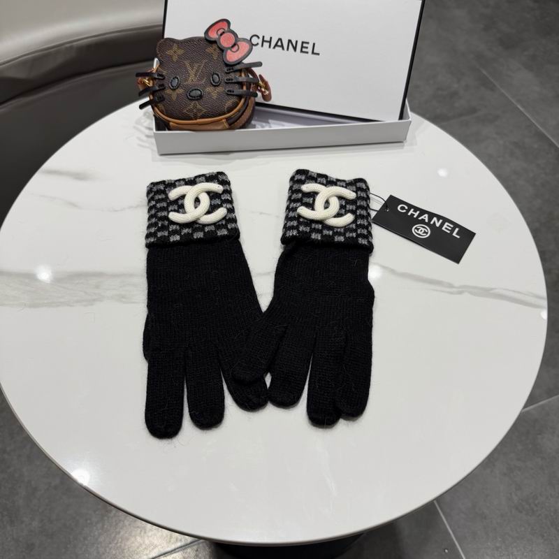 Chanel Gloves 59 (26)