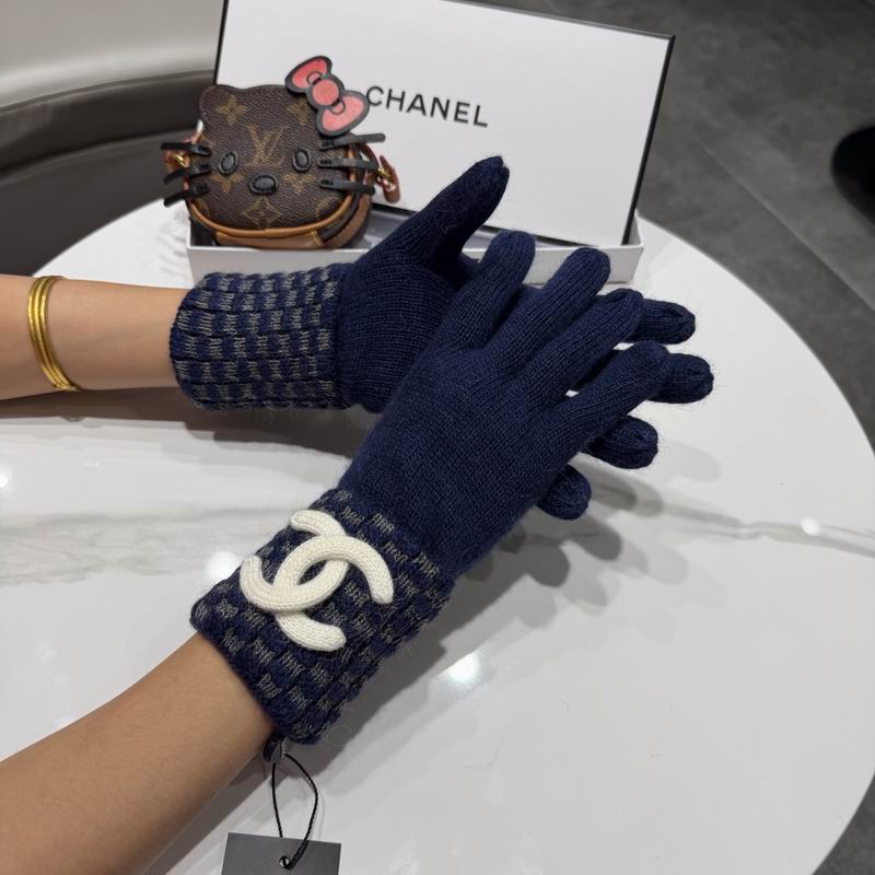 Chanel Gloves 59 (29)