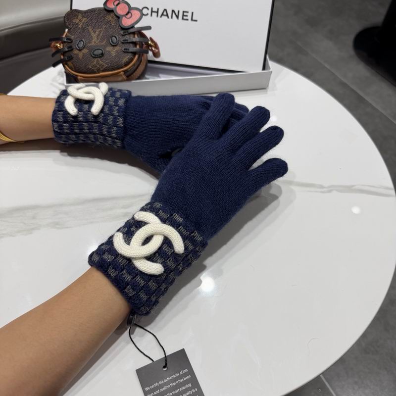 Chanel Gloves 59 (31)