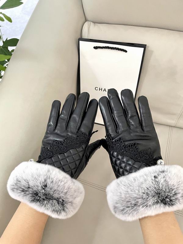 Chanel Gloves 65 (1)