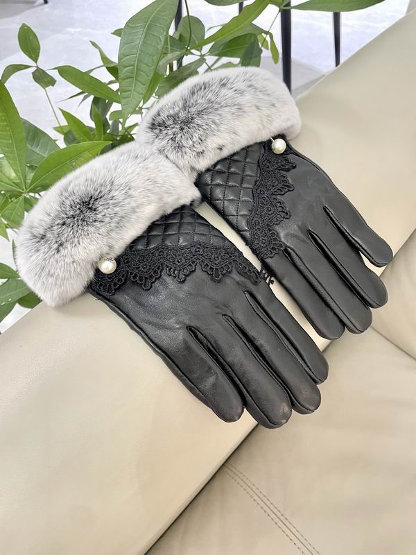 Chanel Gloves 65 (6)