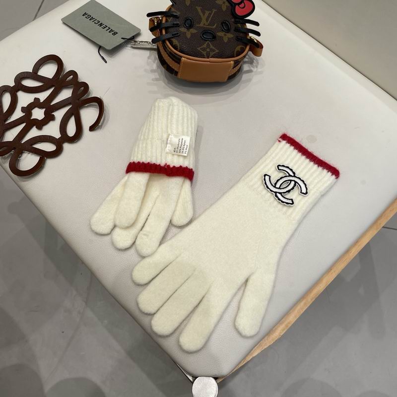 Chanel Gloves 68 (16)