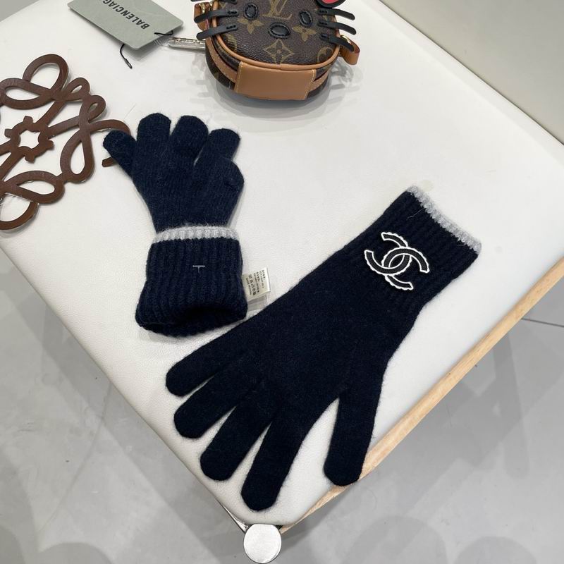 Chanel Gloves 68 (20)