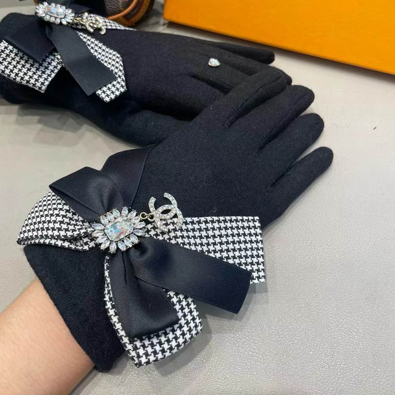 Chanel Gloves M L 07 (3)