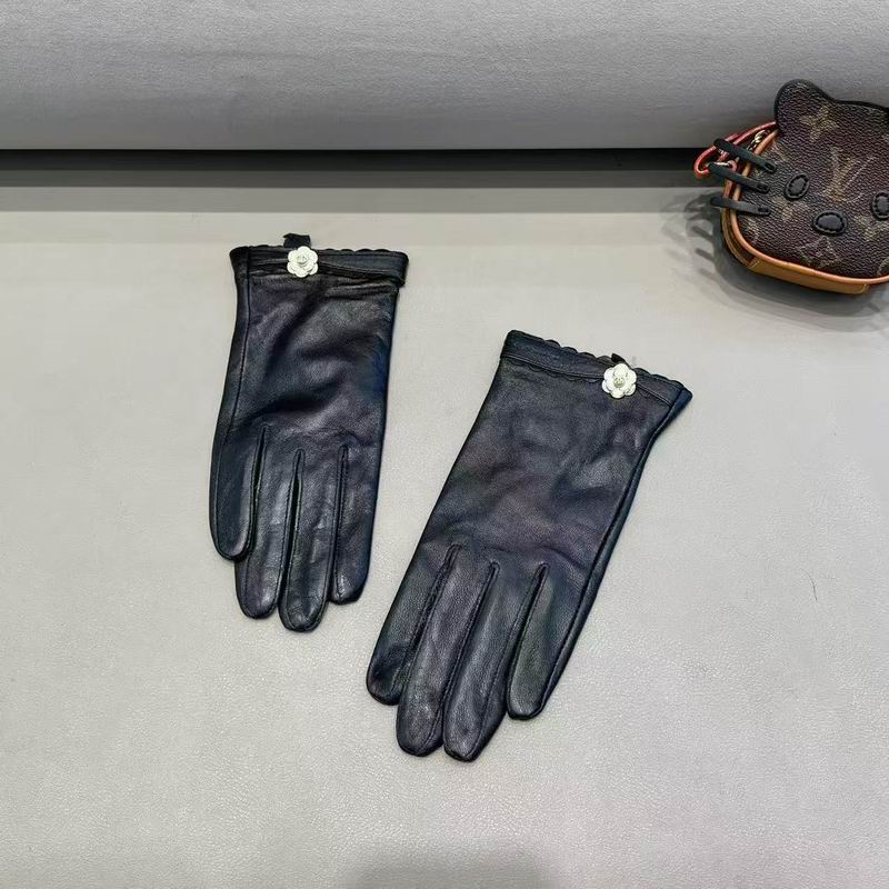 Chanel Gloves M L 62 (3)