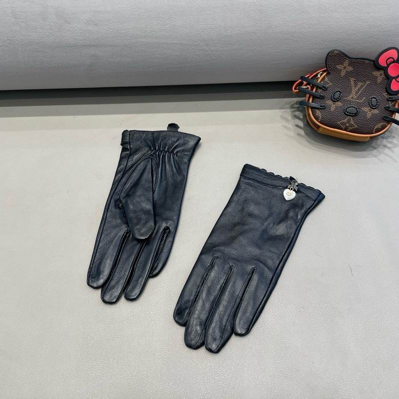 Chanel Gloves M L 62 (5)