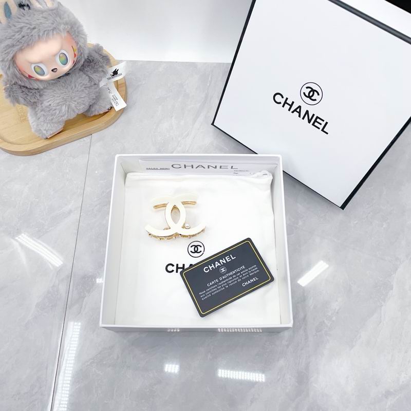 Chanel Hair Grab Clip dx (10)