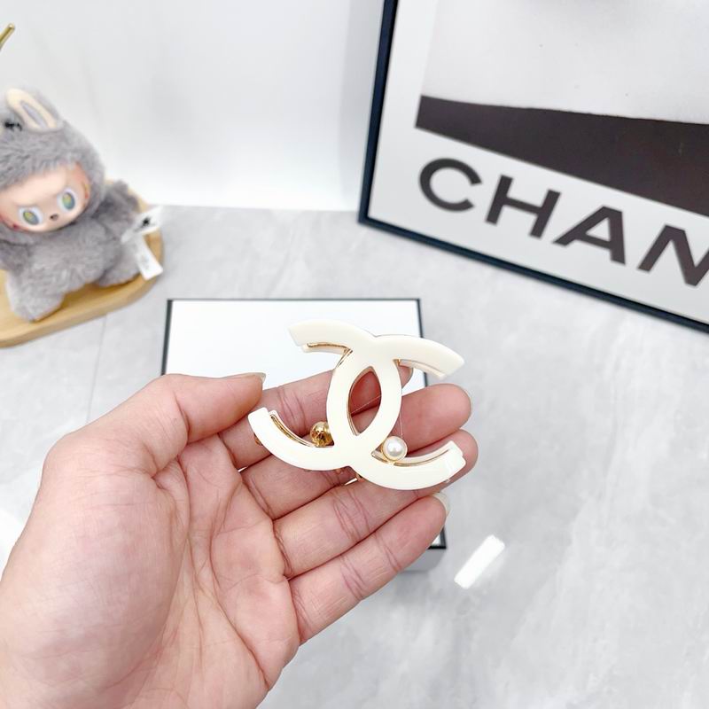 Chanel Hair Grab Clip dx (15)
