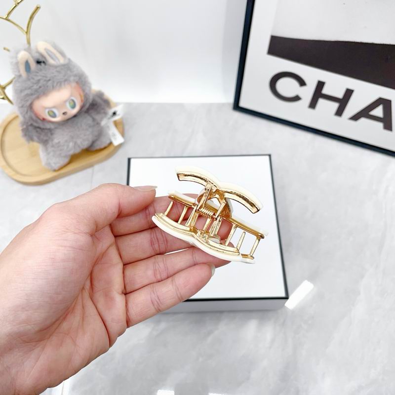 Chanel Hair Grab Clip dx (16)