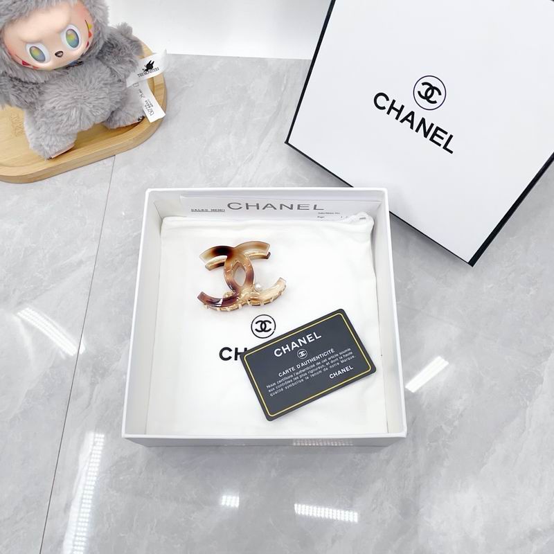 Chanel Hair Grab Clip dx (2)